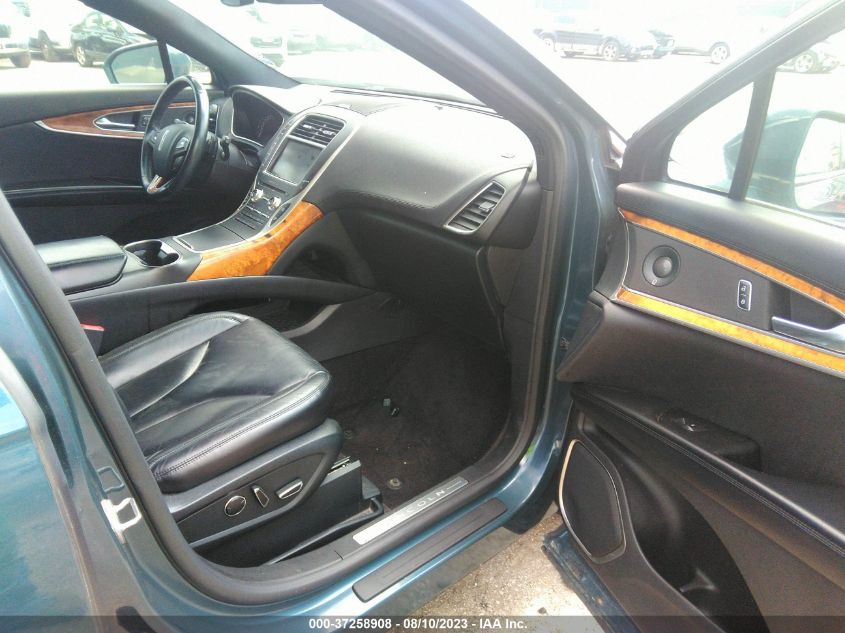 2016 LINCOLN MKX SELECT - 2LMTJ8KP2GBL30153
