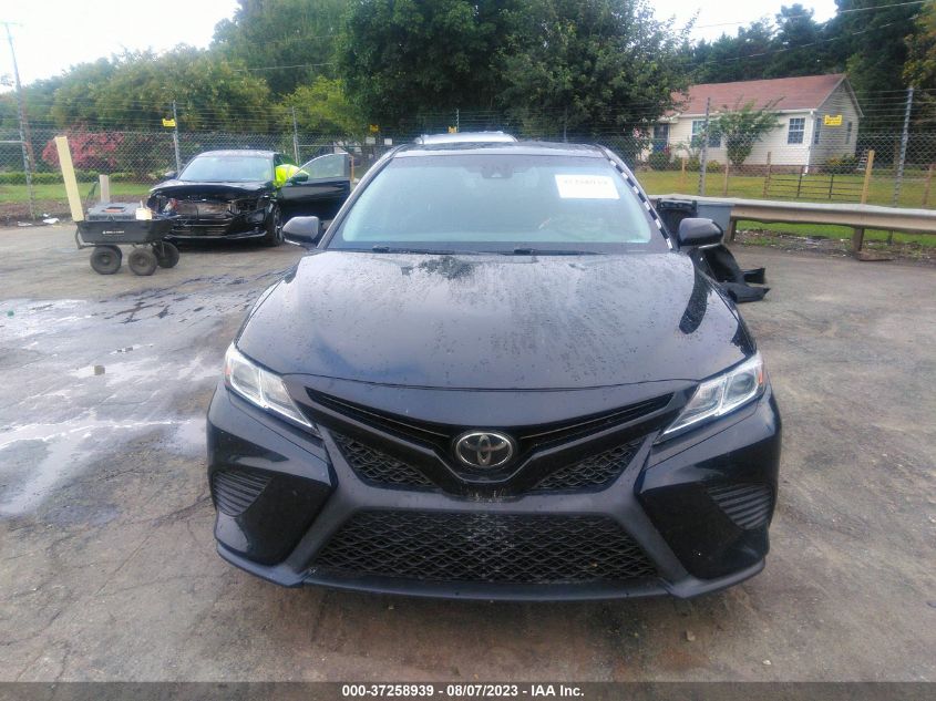 2018 TOYOTA CAMRY LE/SE/XLE/L - 4T1B11HK7JU572531
