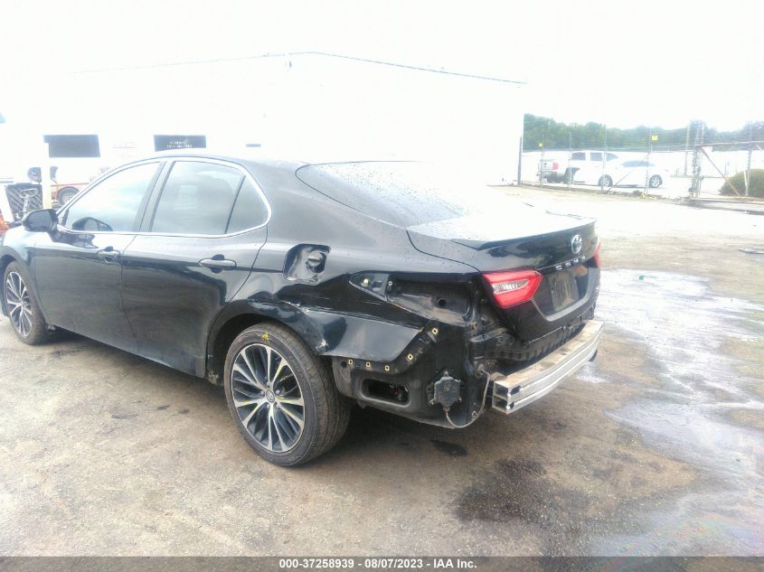2018 TOYOTA CAMRY LE/SE/XLE/L - 4T1B11HK7JU572531