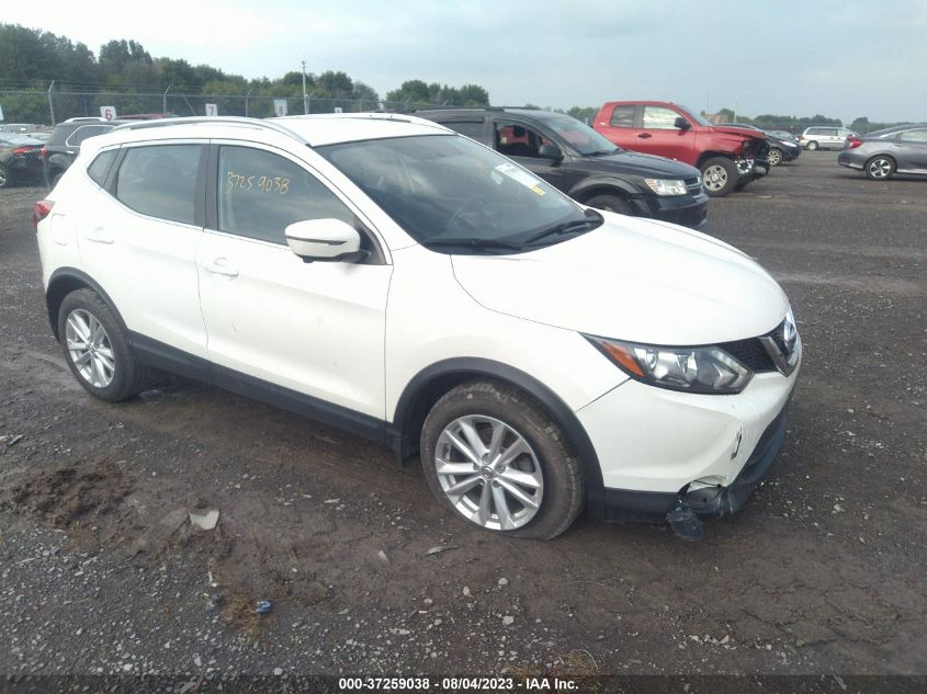 2017 NISSAN ROGUE SPORT SV - JN1BJ1CR3HW122000
