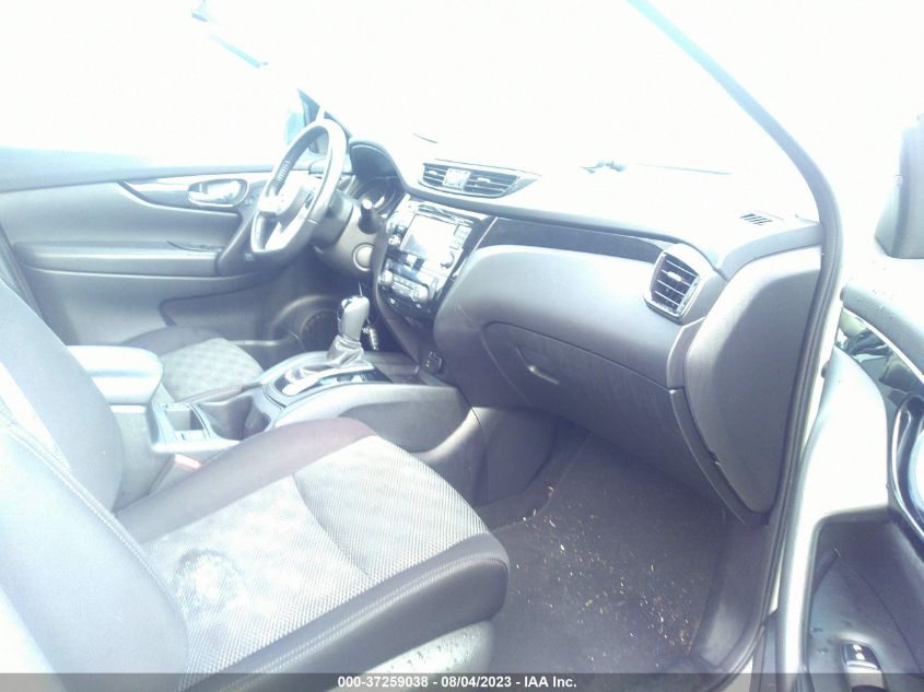 2017 NISSAN ROGUE SPORT SV - JN1BJ1CR3HW122000