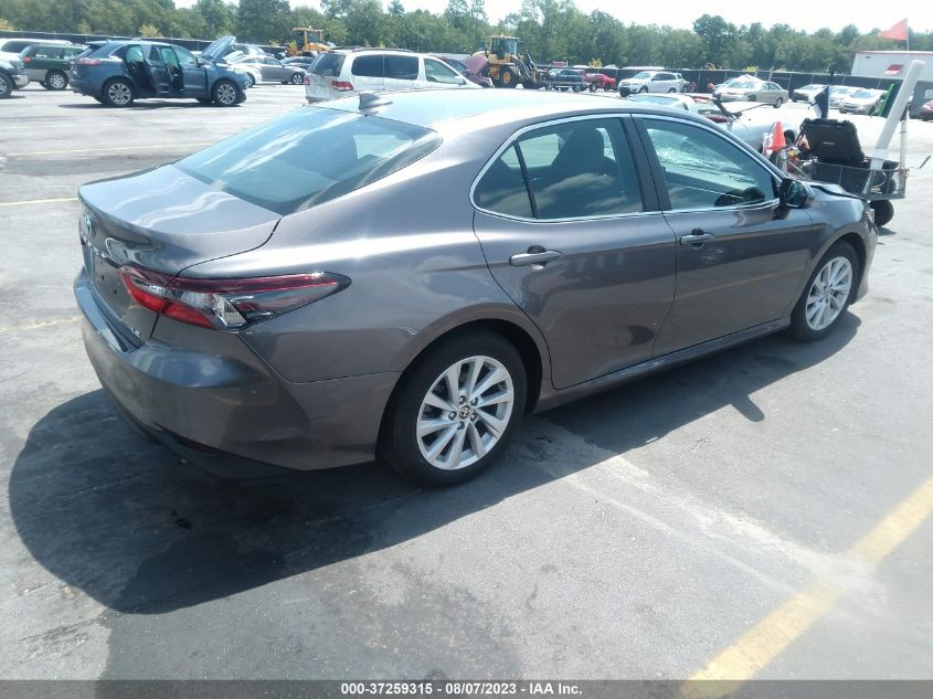 2022 TOYOTA CAMRY LE - 4T1C11AK9NU657049