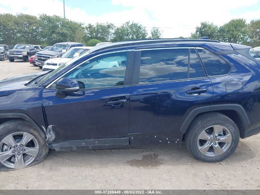 2T3W1RFV9PW272082 Toyota RAV4 XLE 13