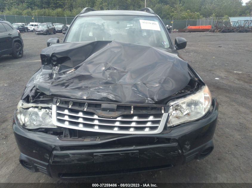 2013 SUBARU FORESTER 2.5X - JF2SHABC2DH405431