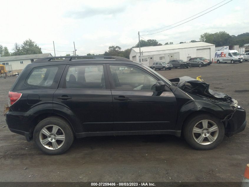 2013 SUBARU FORESTER 2.5X - JF2SHABC2DH405431