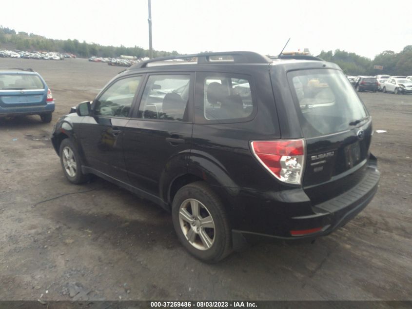 2013 SUBARU FORESTER 2.5X - JF2SHABC2DH405431