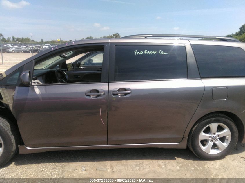 2019 TOYOTA SIENNA LE - 5TDKZ3DC1KS015854