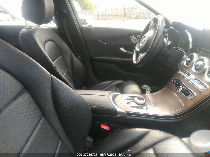 2017 MERCEDES-BENZ C-CLASS C 300 - 55SWF4KB5HU219790