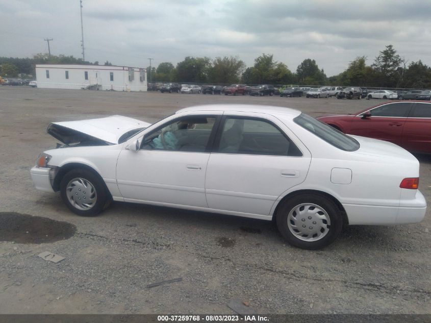 4T1BG22KXYU988368 | 2000 TOYOTA CAMRY