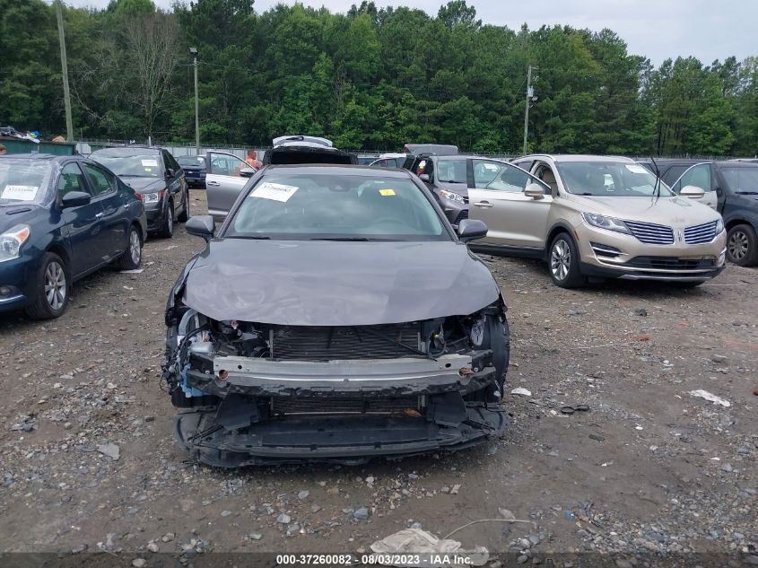2021 TOYOTA CAMRY LE - 4T1C11AK7MU589848