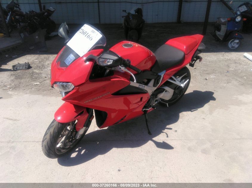 2014 HONDA VFR800 F JH2RC7919EK000827