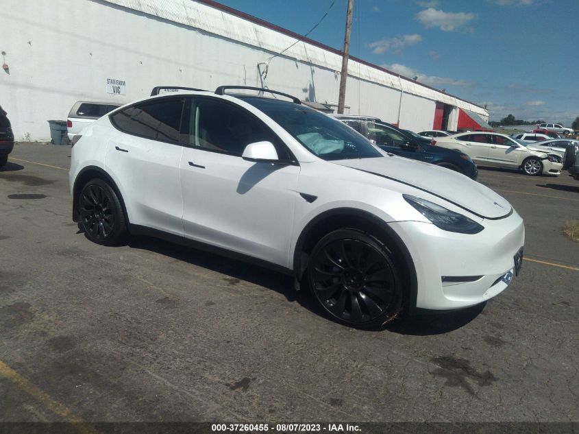 2020 TESLA MODEL Y LONG RANGE - 5YJYGDEE2LF012876