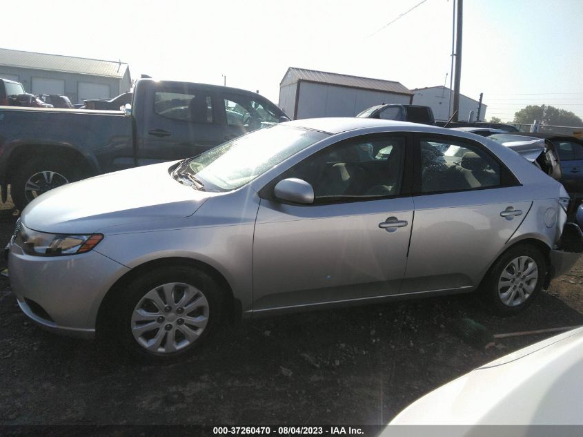 2013 KIA FORTE LX - KNAFT4A2XD5677474