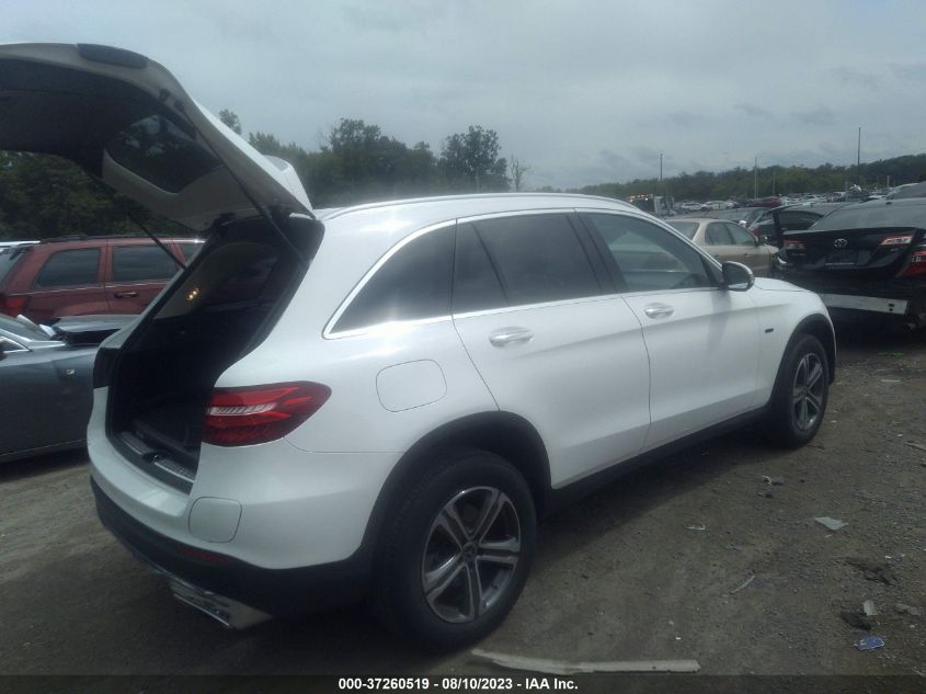 2019 MERCEDES-BENZ GLC GLC 350E - WDC0G5EB1KF504151