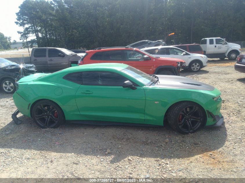 2018 CHEVROLET CAMARO 2SS - 1G1FG1R79J0143857