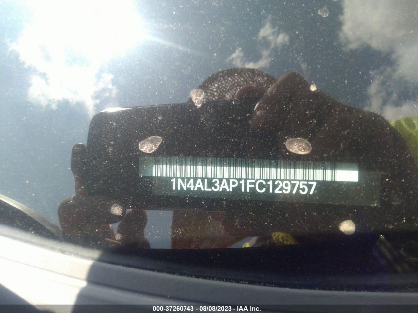 2015 NISSAN ALTIMA 2.5 SV - 1N4AL3AP1FC129757