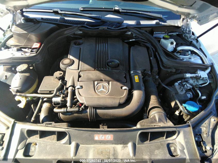 2014 MERCEDES-BENZ C-CLASS C 250 SPORT - WDDGF4HB8EG247796