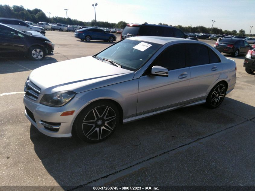 2014 MERCEDES-BENZ C-CLASS C 250 SPORT - WDDGF4HB8EG247796