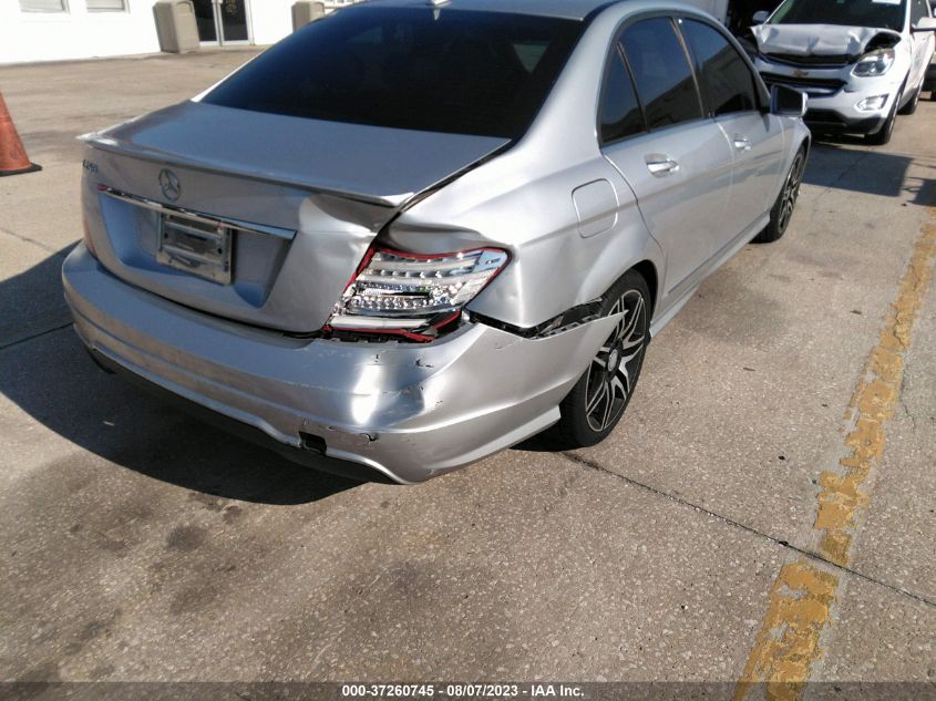 2014 MERCEDES-BENZ C-CLASS C 250 SPORT - WDDGF4HB8EG247796