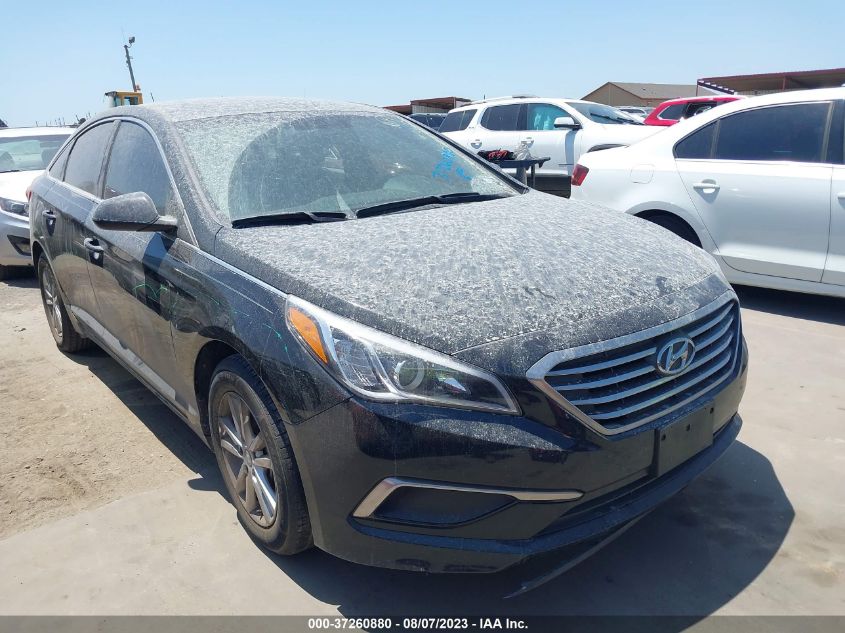 2017 HYUNDAI SONATA SE - 5NPE24AF9HH483125