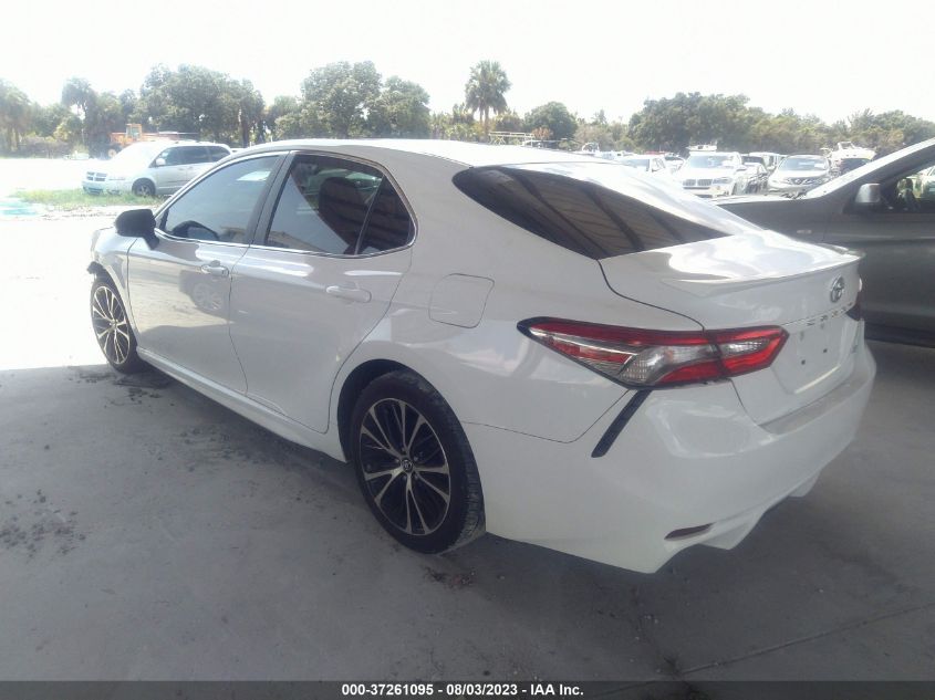 2018 TOYOTA CAMRY LE/SE/XLE/L - 4T1B11HK3JU097041