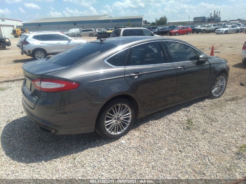 2016 FORD FUSION SE - 3FA6P0T92GR141765