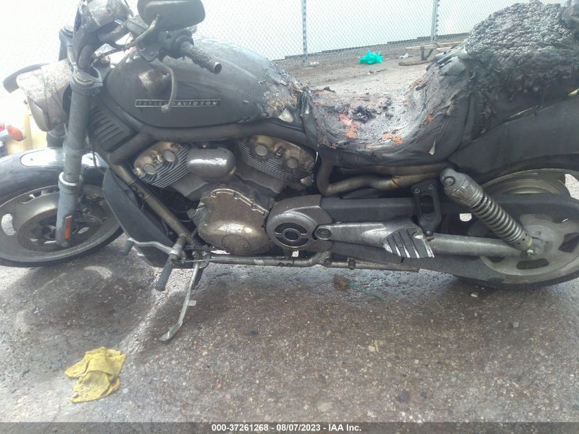 2007 HARLEY-DAVIDSON VRSCA - 1HD1HFZ1X7K810082