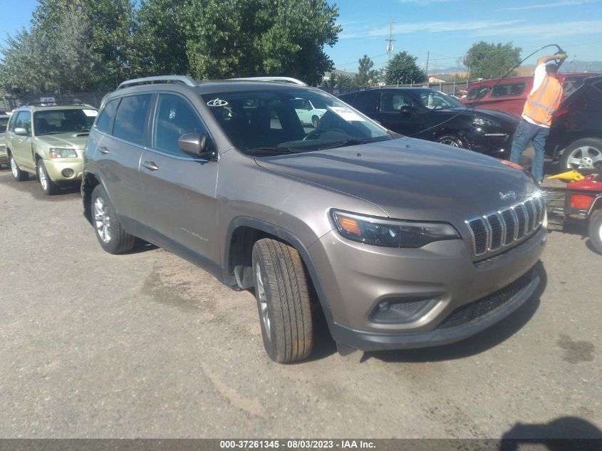 1C4PJMLBXKD233749 Jeep Cherokee LATITUDE PLUS