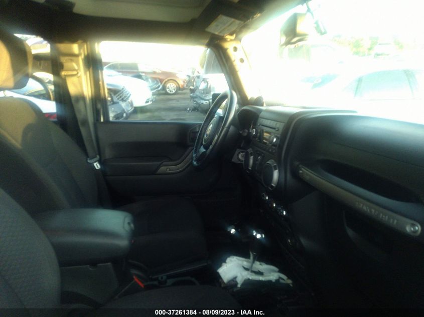 2013 JEEP WRANGLER UNLIMITED SPORT - 1C4BJWDG4DL547874