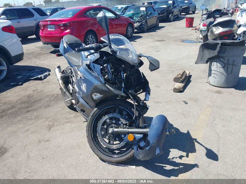 VIN JKAEXKG14NDAH6163 2022 KAWASAKI EX400