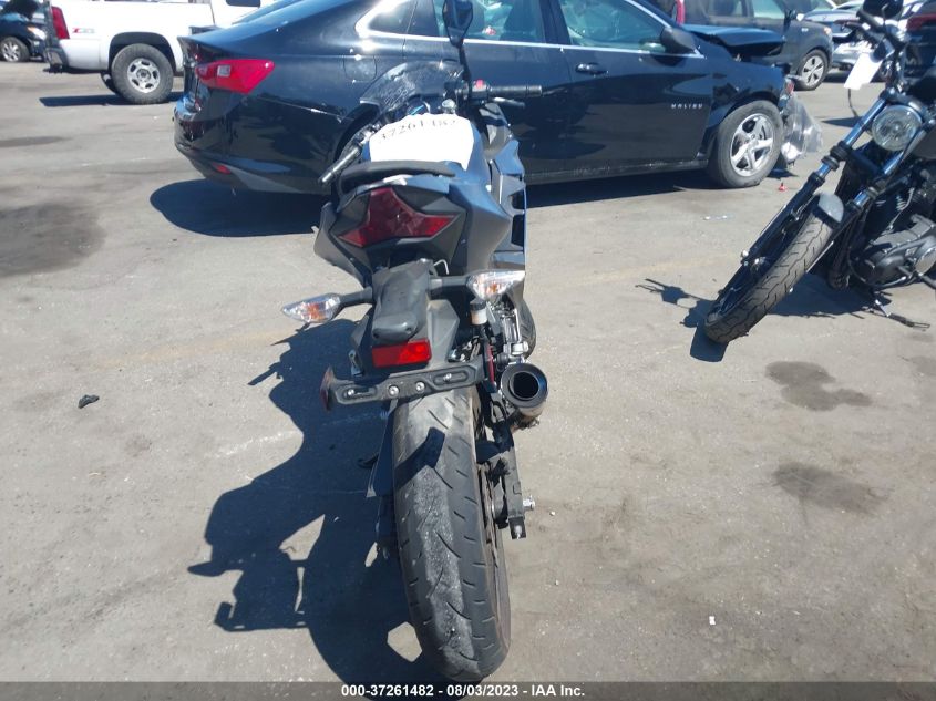 VIN JKAEXKG14NDAH6163 2022 KAWASAKI EX400