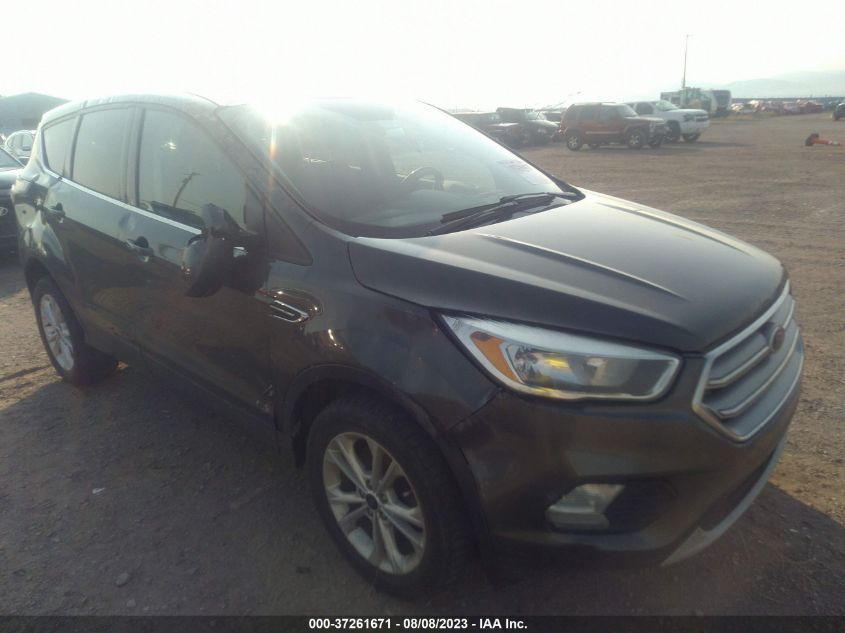 2017 FORD ESCAPE SE - 1FMCU9GD2HUA01570