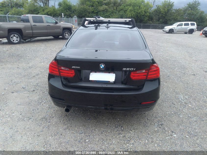 2014 BMW 3 SERIES 320I XDRIVE - WBA3C3G55ENS70131