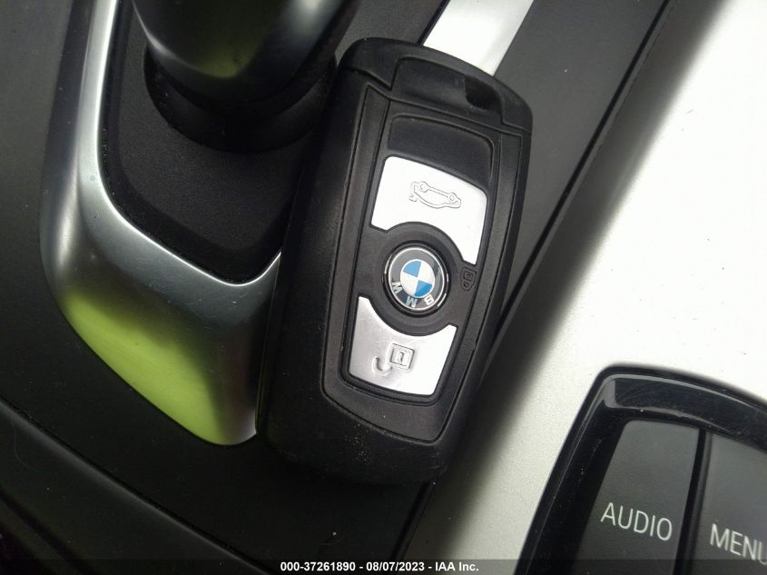 2014 BMW 3 SERIES 320I XDRIVE - WBA3C3G55ENS70131