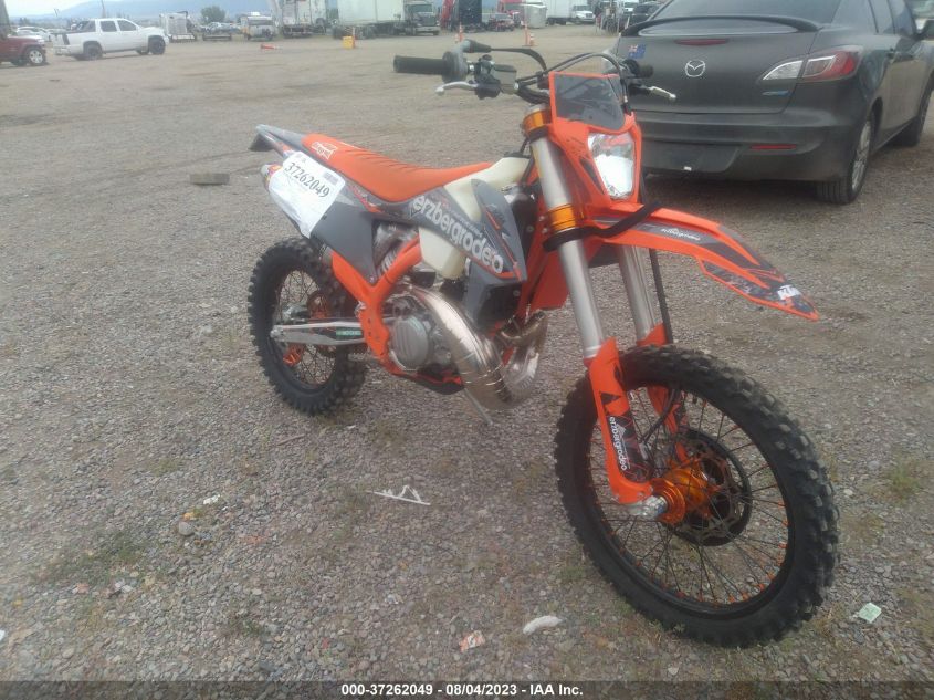 2023 KTM 300 XC-W TPI - VBKXWM233PM307160