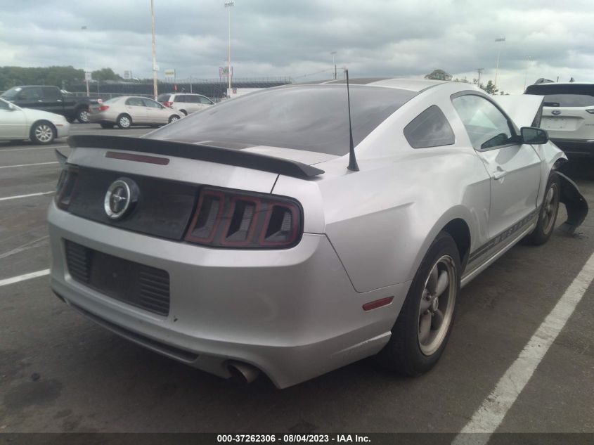 2014 FORD MUSTANG V6 - 1ZVBP8AM7E5245647