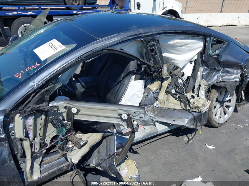 VIN 5YJ3E1EB5NF174895 2022 TESLA MODEL 3 LONG RANGE