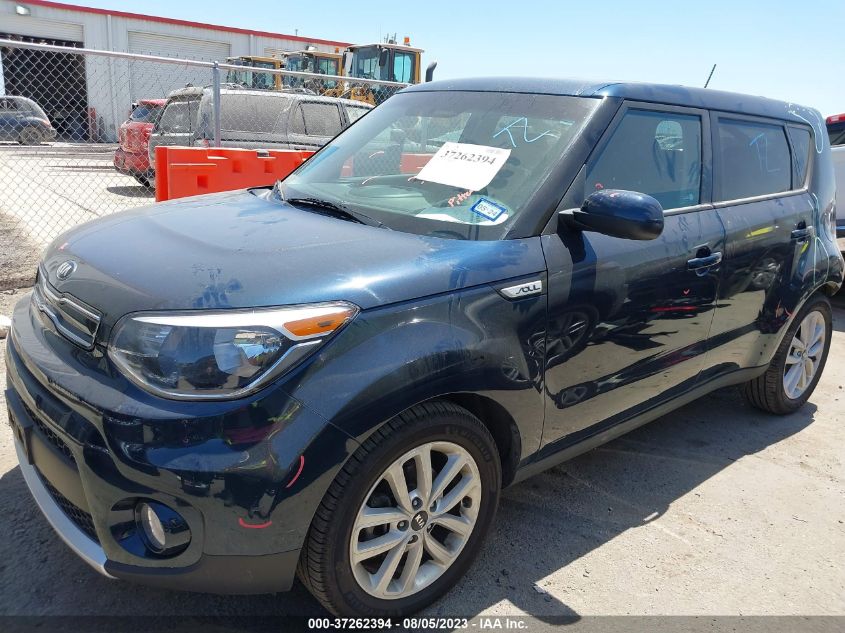 2018 KIA SOUL + - KNDJP3A56J7611588