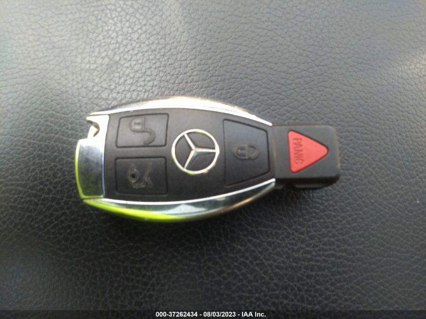 2014 MERCEDES-BENZ S-CLASS S 550 - WDDUG8FB5EA063719