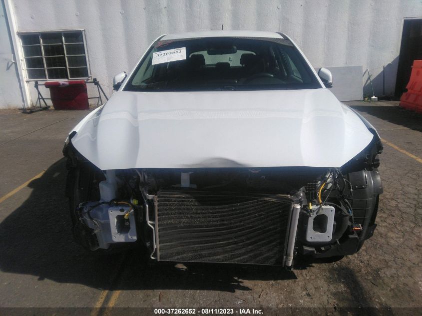 2019 HYUNDAI KONA SE - KM8K12AA0KU317566