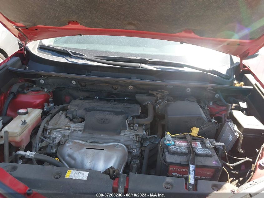 2015 TOYOTA RAV4 XLE - JTMWFREV3FD067209