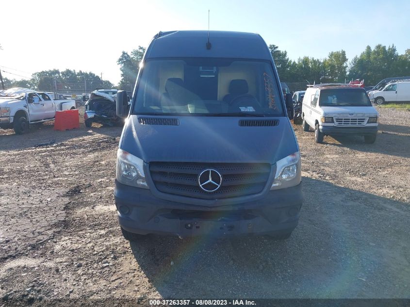 2018 MERCEDES-BENZ SPRINTER CARGO VAN - WD3PE7CD5JP631563