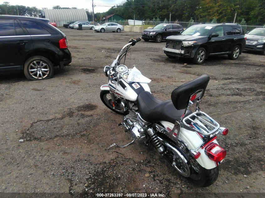 2006 HARLEY-DAVIDSON FXDI35 1HD1GW1176K317411