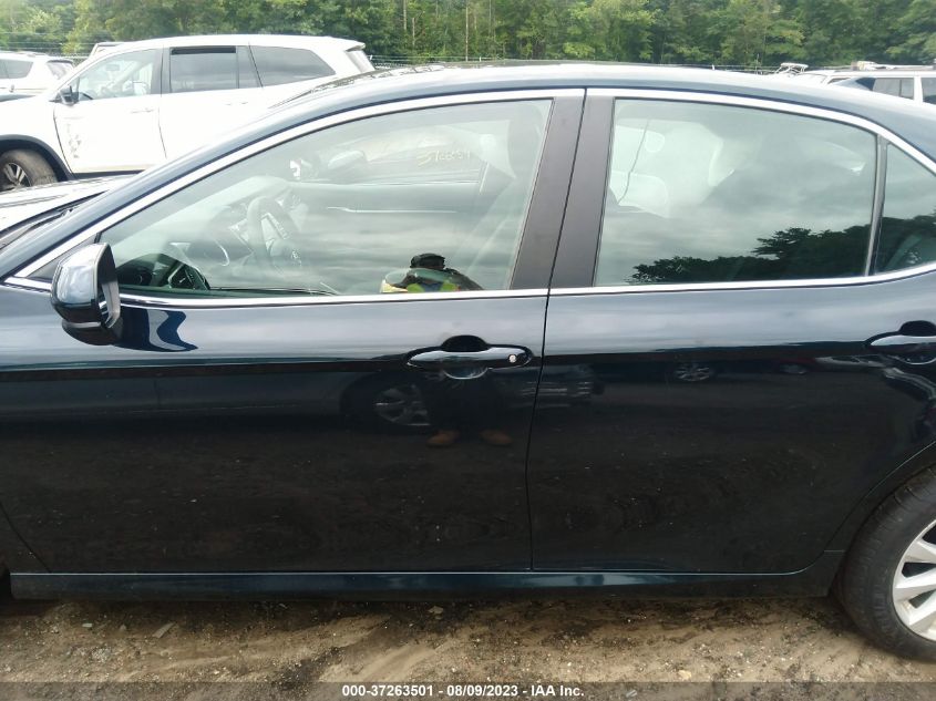2020 TOYOTA CAMRY LE - 4T1C11AK0LU328981