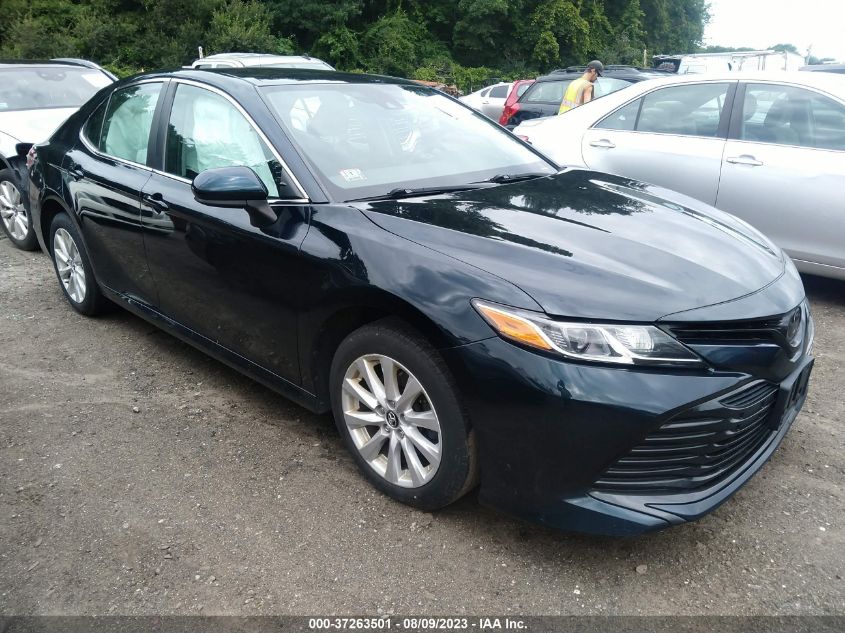 2020 TOYOTA CAMRY LE - 4T1C11AK0LU328981