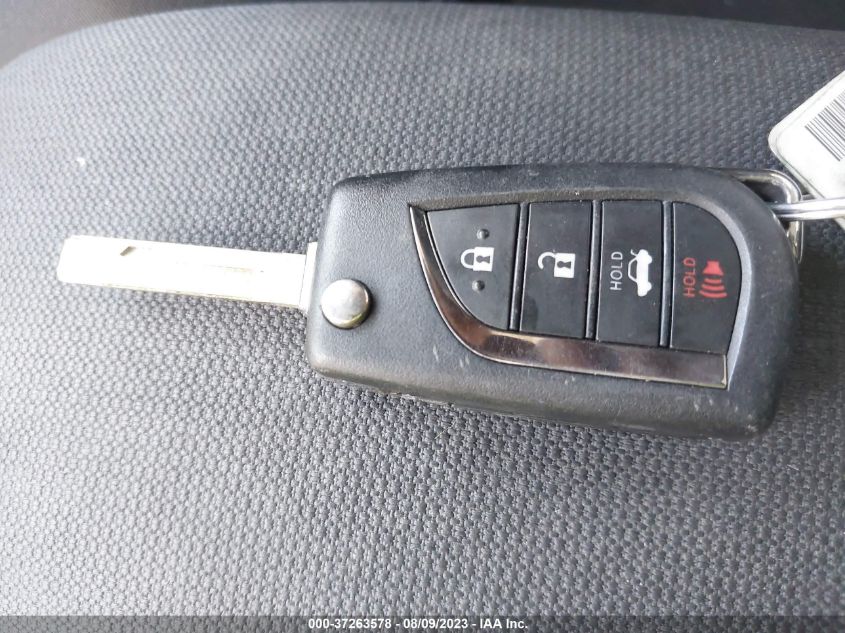 2020 TOYOTA COROLLA LE - 5YFEPRAEXLP120401