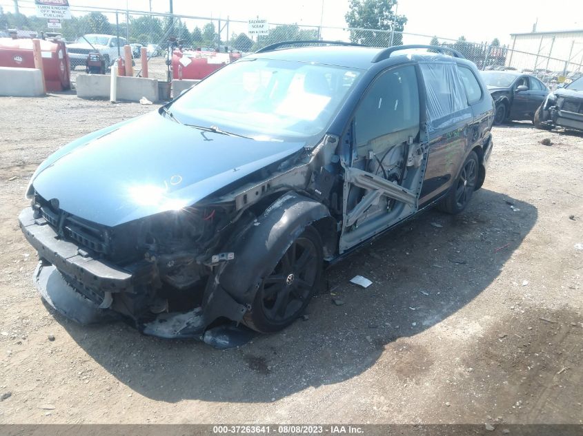 2013 VOLKSWAGEN JETTA SPORTWAGEN S - 3VWPP7AJ1DM644388