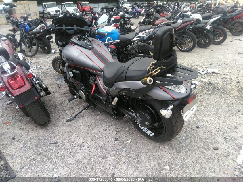 2017 SUZUKI VZR1800 JS1VY53A2H2100725