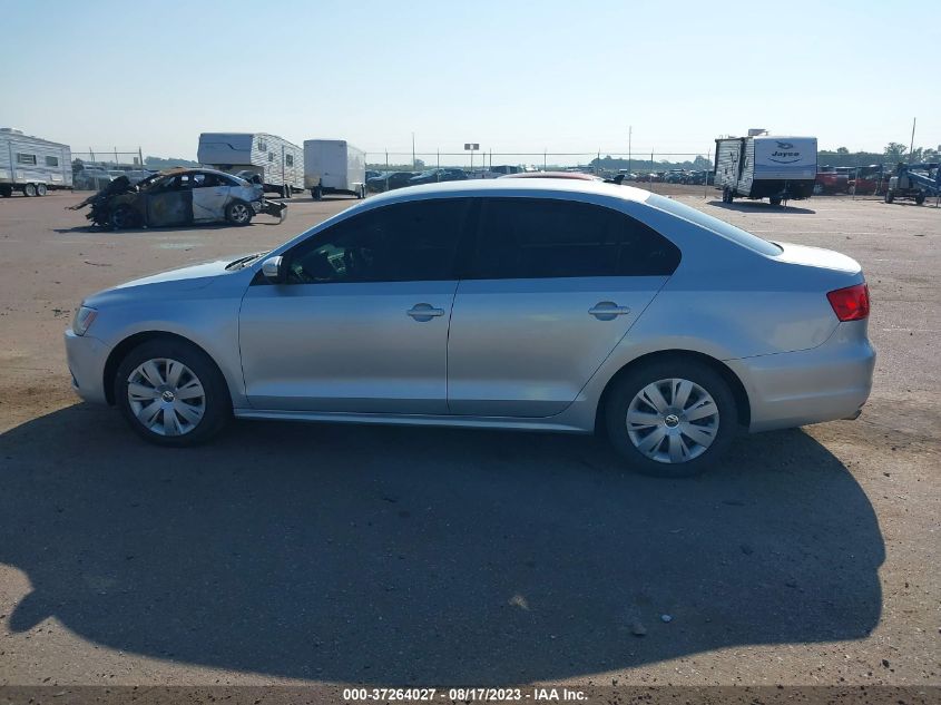 2014 VOLKSWAGEN JETTA SEDAN SE - 3VWD17AJ1EM272024