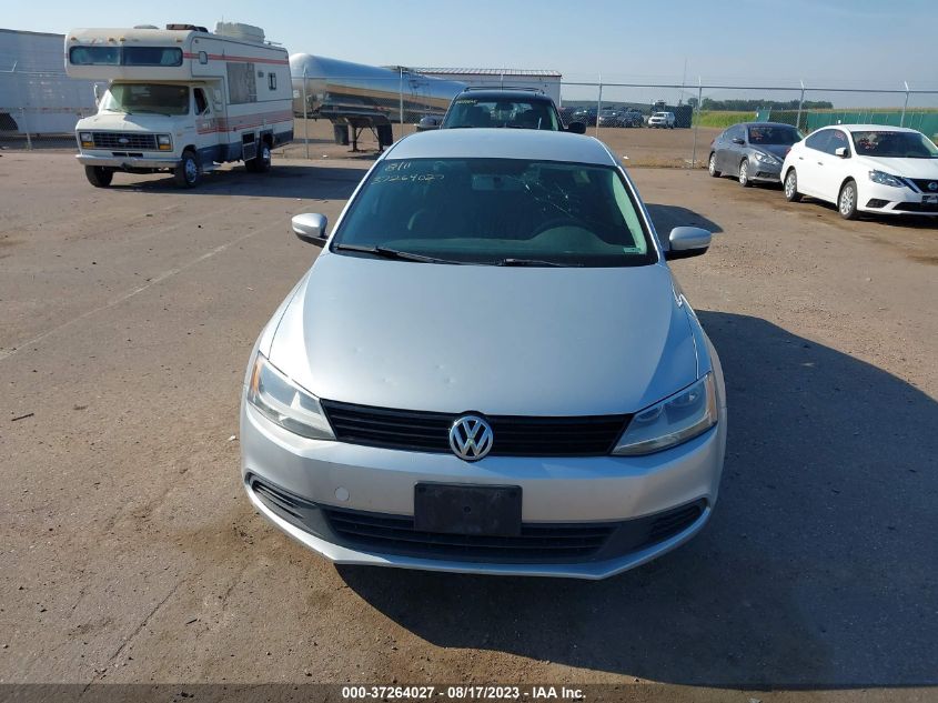 2014 VOLKSWAGEN JETTA SEDAN SE - 3VWD17AJ1EM272024